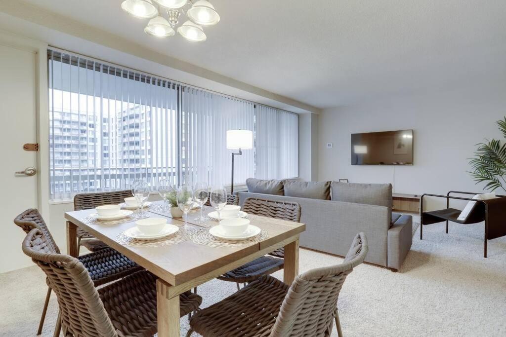 Elegant Apartment W Views At Crystal City Арлінгтон Екстер'єр фото